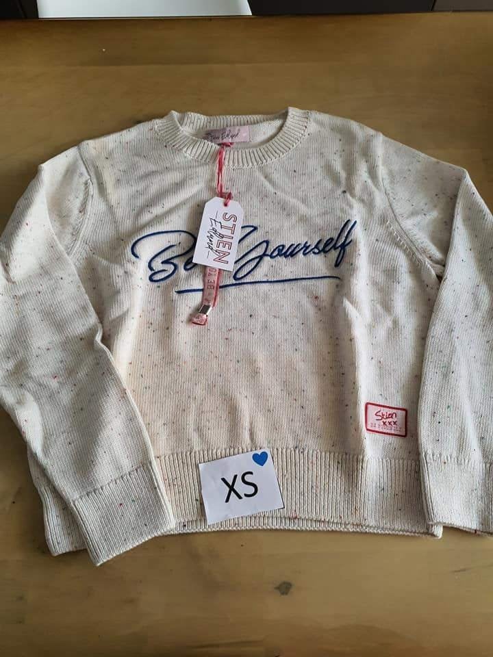 Nieuwe beige trui van stien Edlund niet gedragen XS, Ophalen of Verzenden, Nieuw, Maat 34 (XS) of kleiner, Beige