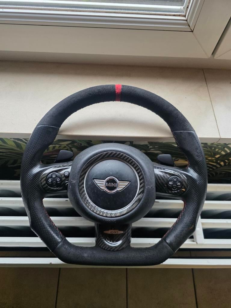Volant mini carbon / alcantara, Autos : Pièces & Accessoires, Commande, Mini