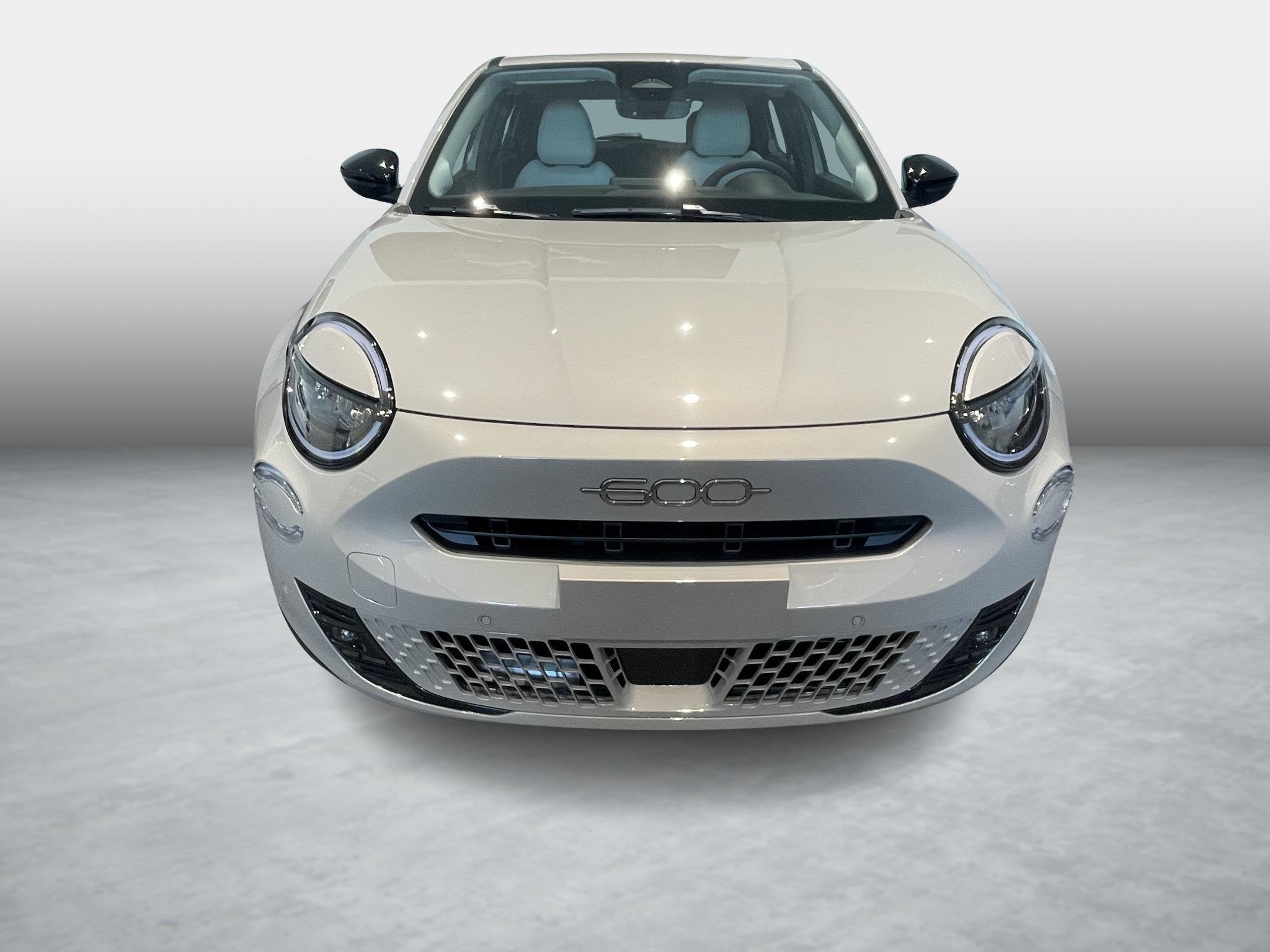 Fiat 600 1.2 Hybrid 145cv DCT Icon (automatique), Autos, 145 ch, Achat, 1280 kg, Entreprise