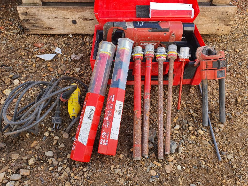 HILTI SET. diamantboor VOOR NAT EN DROOG boor werk Perfect,, Doe-het-zelf en Bouw, 600 watt of meer, Variabele snelheid, Zo goed als nieuw