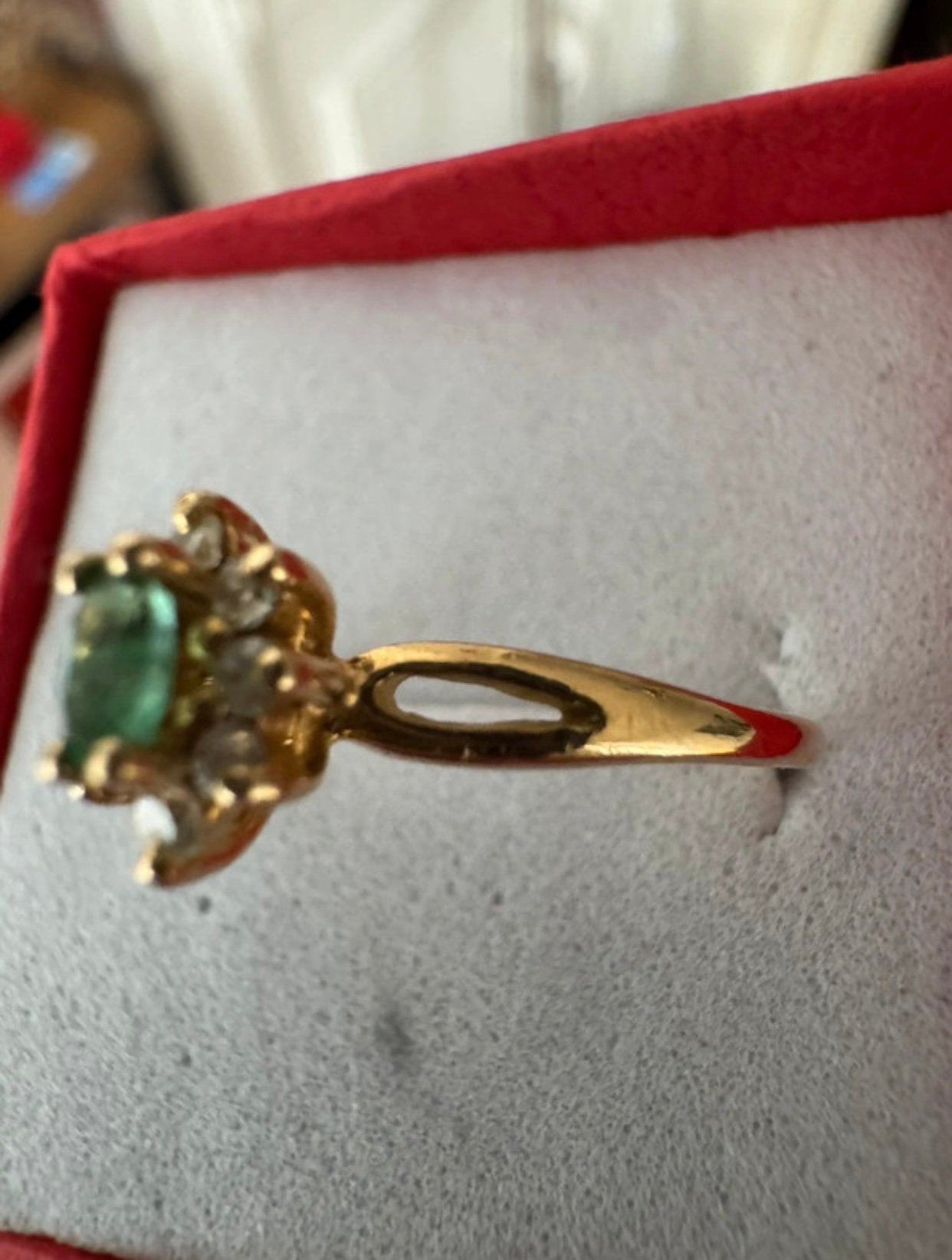 Marquise vintage smaragd en diamanten 18k gouden ring, Ophalen, Zo goed als nieuw, Geel, Goud