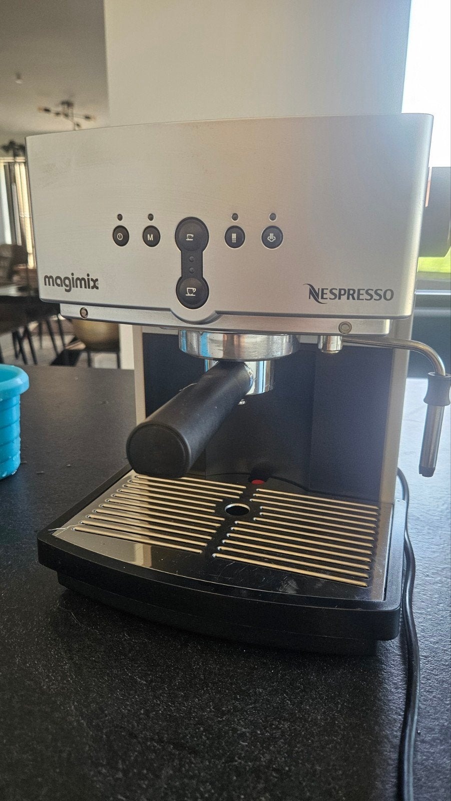 Nespresso magimix M250, Electroménager, Cafetières, Enlèvement