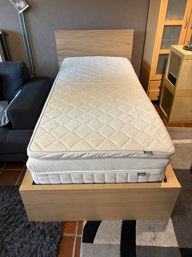 Surmatelas 90 x 200 comme neuf, Enlèvement, Comme neuf, Matelas