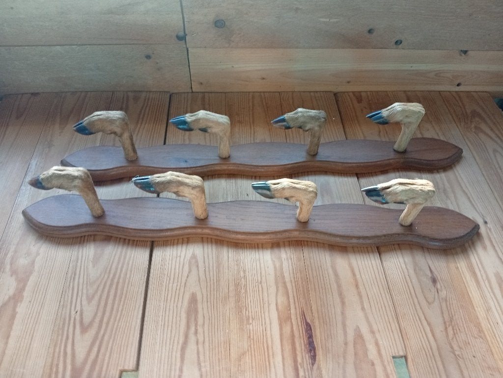 Paar vintage kapstokhaken met taxidermie met hertenpoten, Ophalen of Verzenden