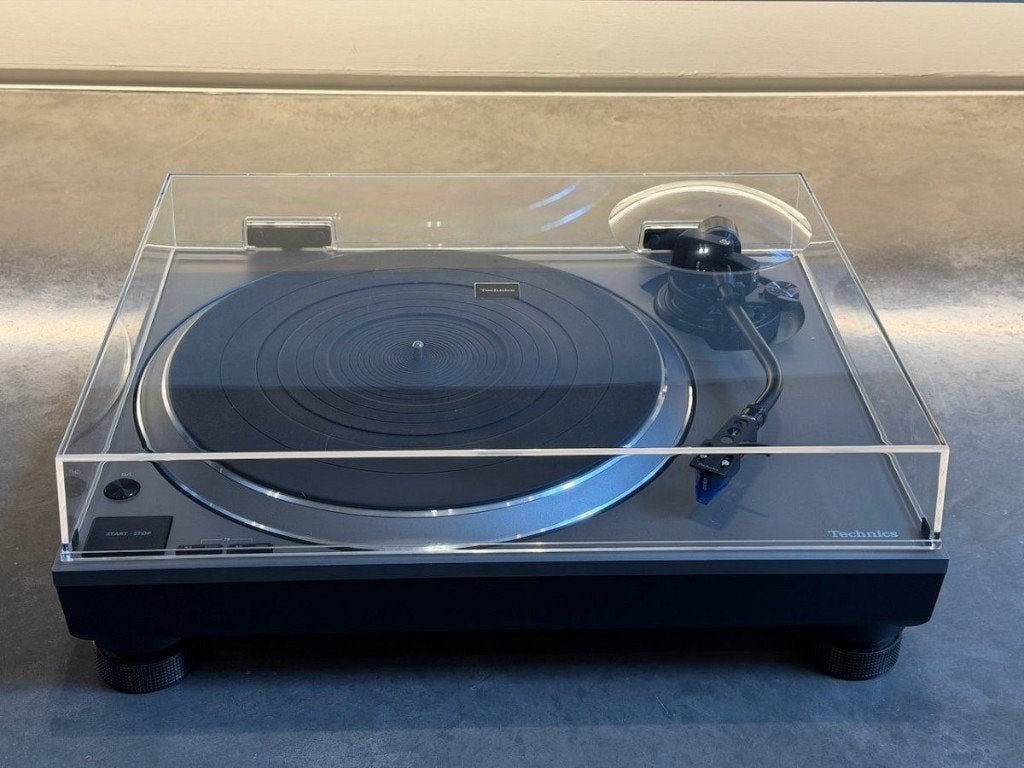 Technics SL-1500CS platenspeler met directe aandrijving, Ophalen of Verzenden, Zo goed als nieuw, Platenspeler, Technics