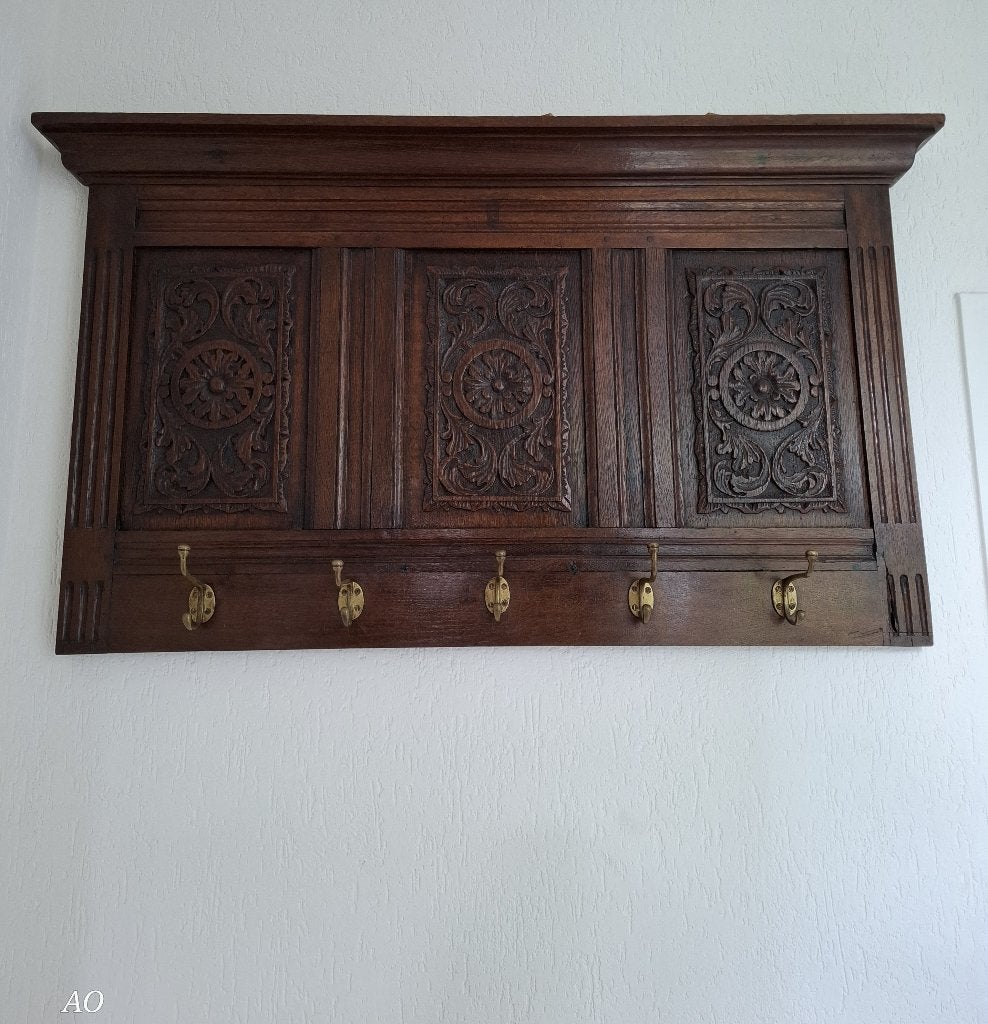 Vintage eikenhouten kapstok met 3 motief panelen, Ophalen