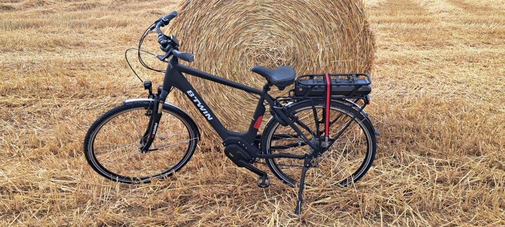 Vélo électrique B-Twin (Moteur Central) –Excellent état, Enlèvement