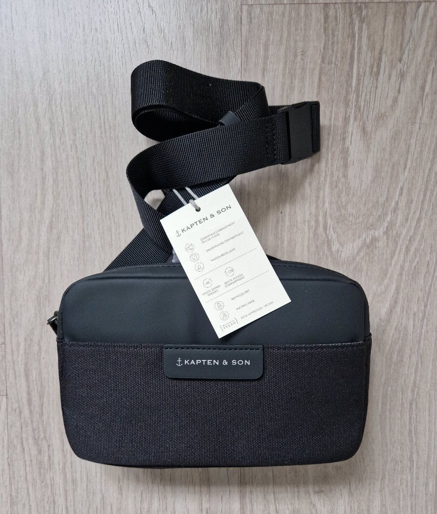 Kapten & Son — Sac à bandoulière Habo All Black, Enlèvement, Neuf, Noir