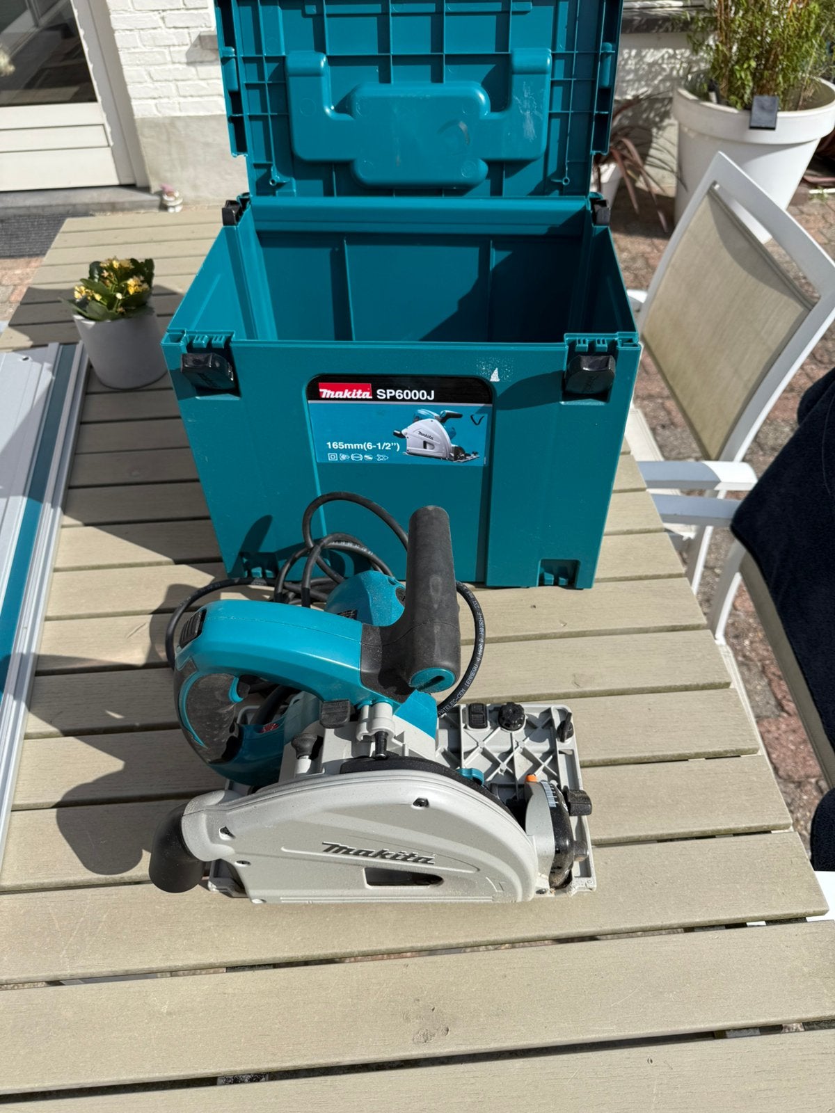 Makita invalzaag sp6000j + geleiderail, Ophalen, Zo goed als nieuw, Invalzaag