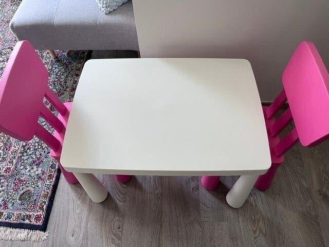 kleutel stoelen en tafel, Kinderen en Baby's, Ophalen, Gebruikt, Stoel(en)