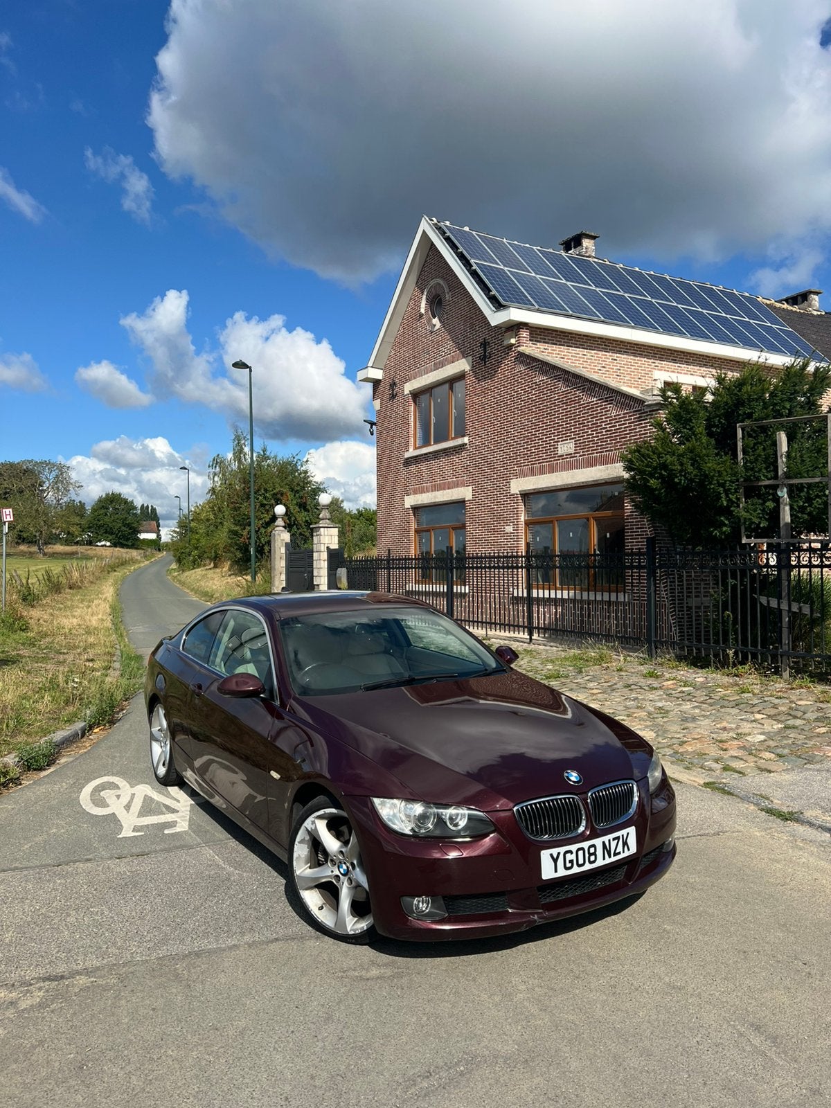 BMW 330d E92 M57, Autos, Achat, Beige, Alarme, Carnet d'entretien