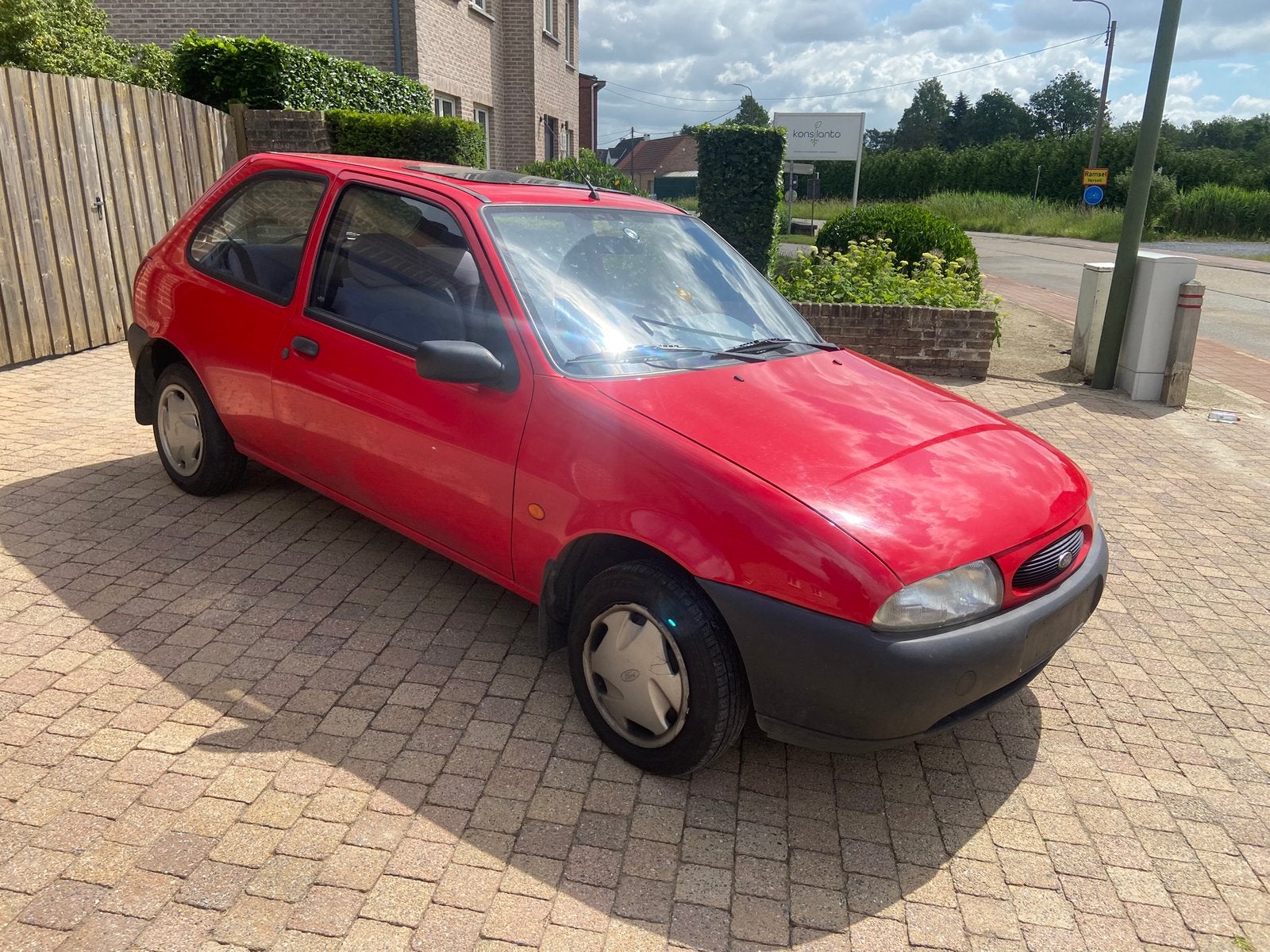 Ford fiesta gekeurd v verkoop benzine 1996, Auto's, Bedrijf, Fiësta, Te koop, Benzine