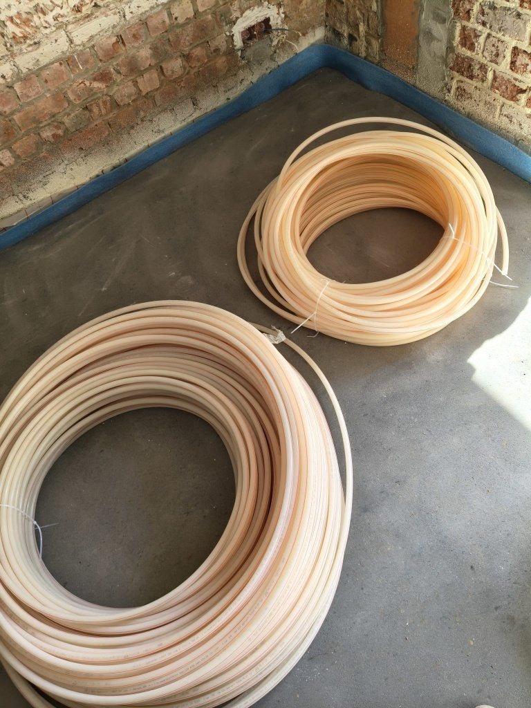 Tuyaux Roth chauffage au sol 14 mm (301 m) et 17 mm (65 m), Bricolage & Construction, Enlèvement, Comme neuf, Autres types