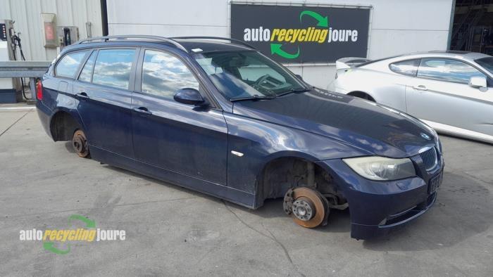 Buitenspiegel rechts van een BMW 3-Serie, Auto-onderdelen, Spiegels, Gebruikt, -, -, 3 maanden garantie