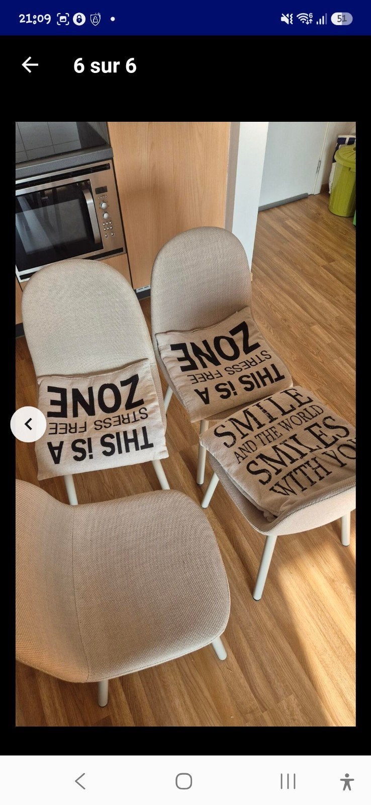 4 chaises de chez jysk avec coussins a vendre., Neuf, Beige, Carré, Enlèvement
