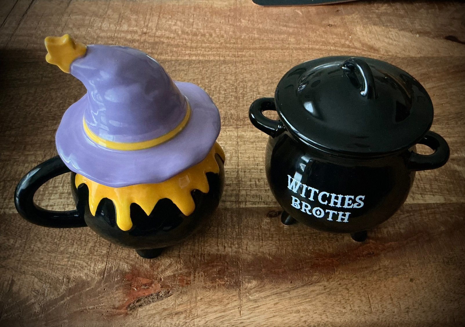 2x Heksen soepketel tas/mok/beker 🧙 🧹🍵 🎃, Ophalen of Verzenden, Zo goed als nieuw, Feestartikel