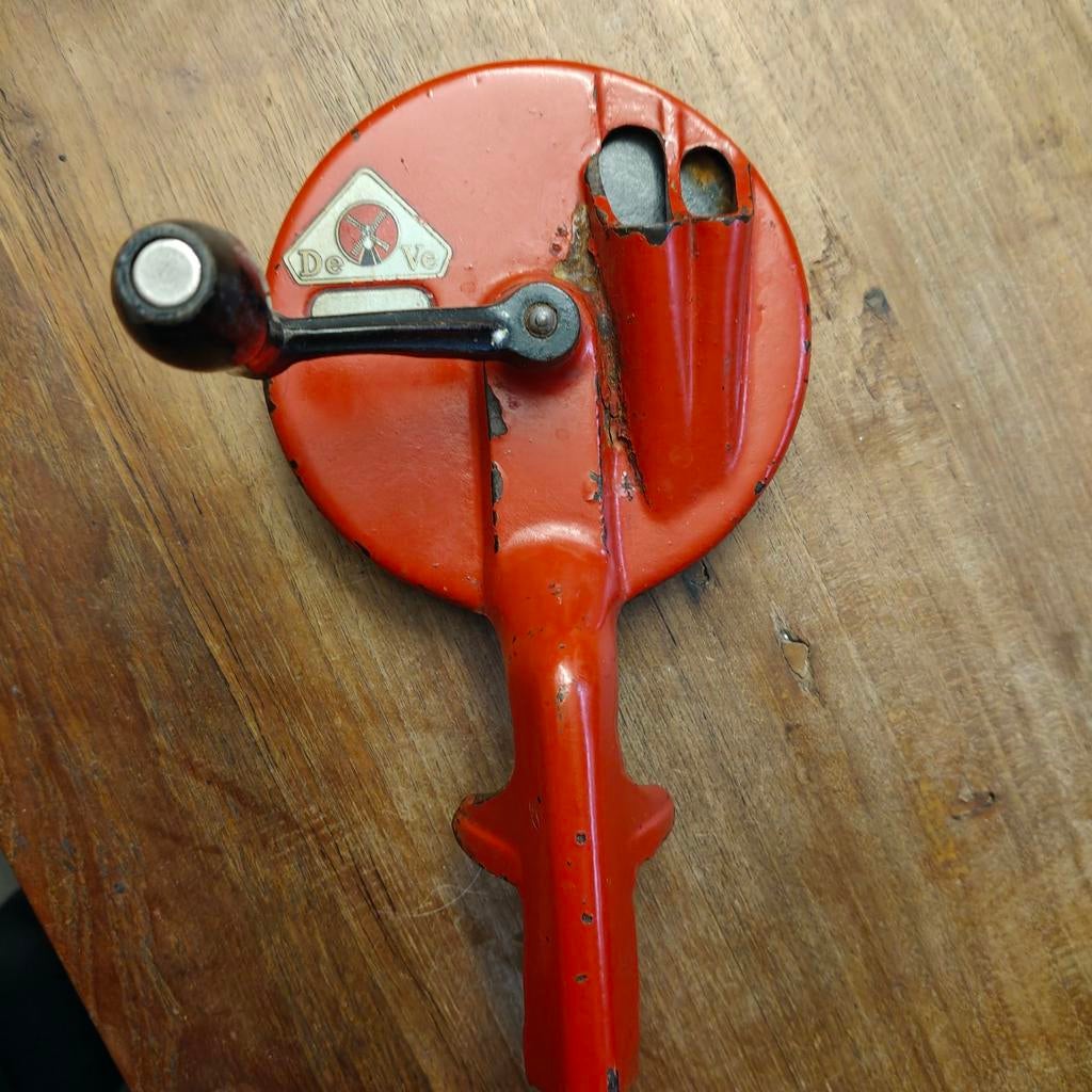 Vintage gietijzeren groentensnijder, Antiek en Kunst, Ophalen of Verzenden