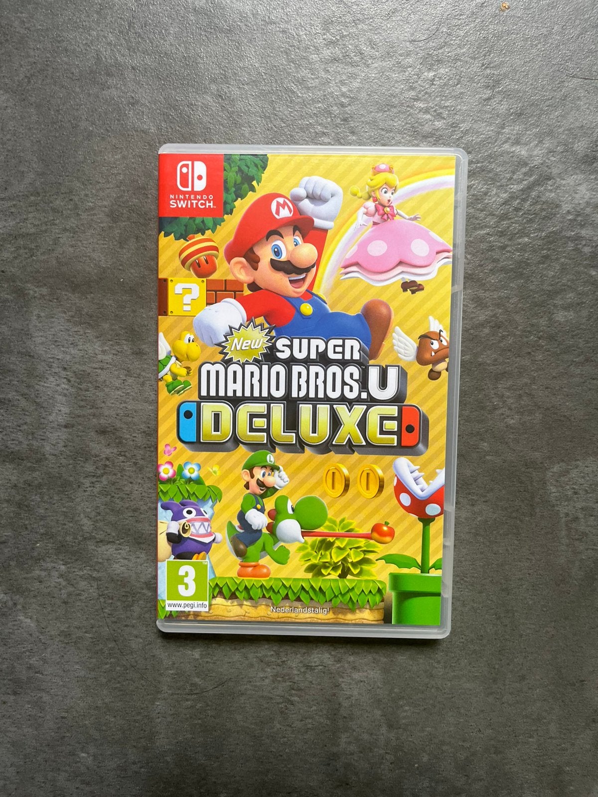 New Super Mario Bros U Deluxe - Nintendo Switch, Games en Spelcomputers, Ophalen of Verzenden, Zo goed als nieuw