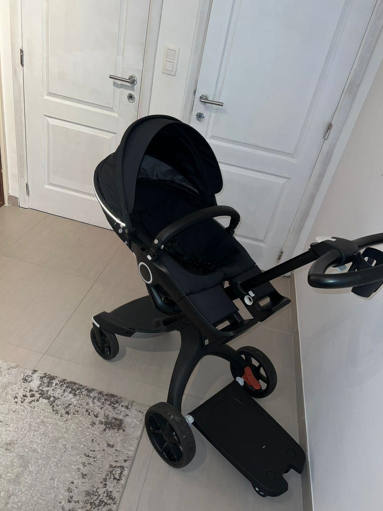 Stokke Xplory 6 buggy Black on Black met meerijdplank, Ophalen of Verzenden, Zonnekap