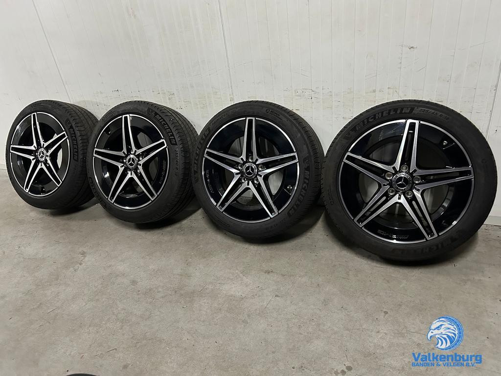 6-7mm! Originele Mercedes AMG C300E Hybrid W206 18 inch bree, Autos : Pièces & Accessoires, Pneus & Jantes, Pneus et Jantes, Pneus été