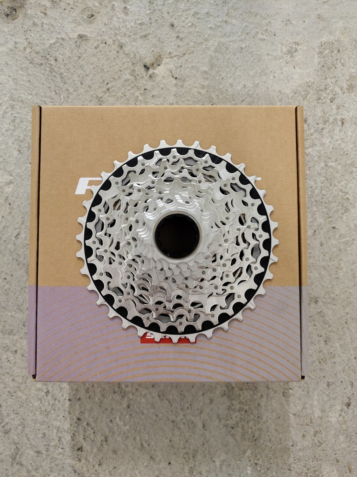 Cassette neuve SRAM force xg 1270 e1 10-36, Enlèvement ou Envoi