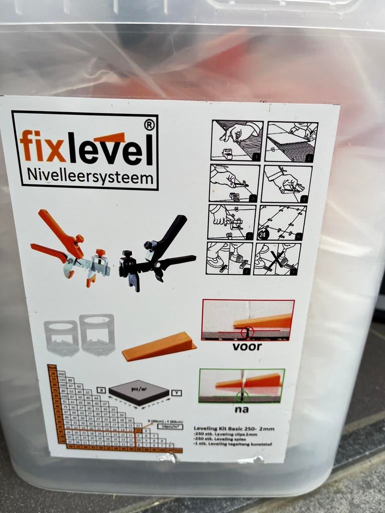 Tegel niveleerset met tang, Doe-het-zelf en Bouw, Tegels, Ophalen, Zo goed als nieuw