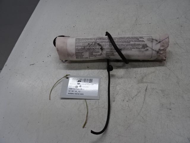 AIRBAG SIÈGE AVANT GAUCHE A5 Sportback (8TA) (8K0880241J), Mevr. I. Hauben, Audi, Utilisé, Rue de l'Espoir 34 34
4030  GRIVEGNÉE, BE
