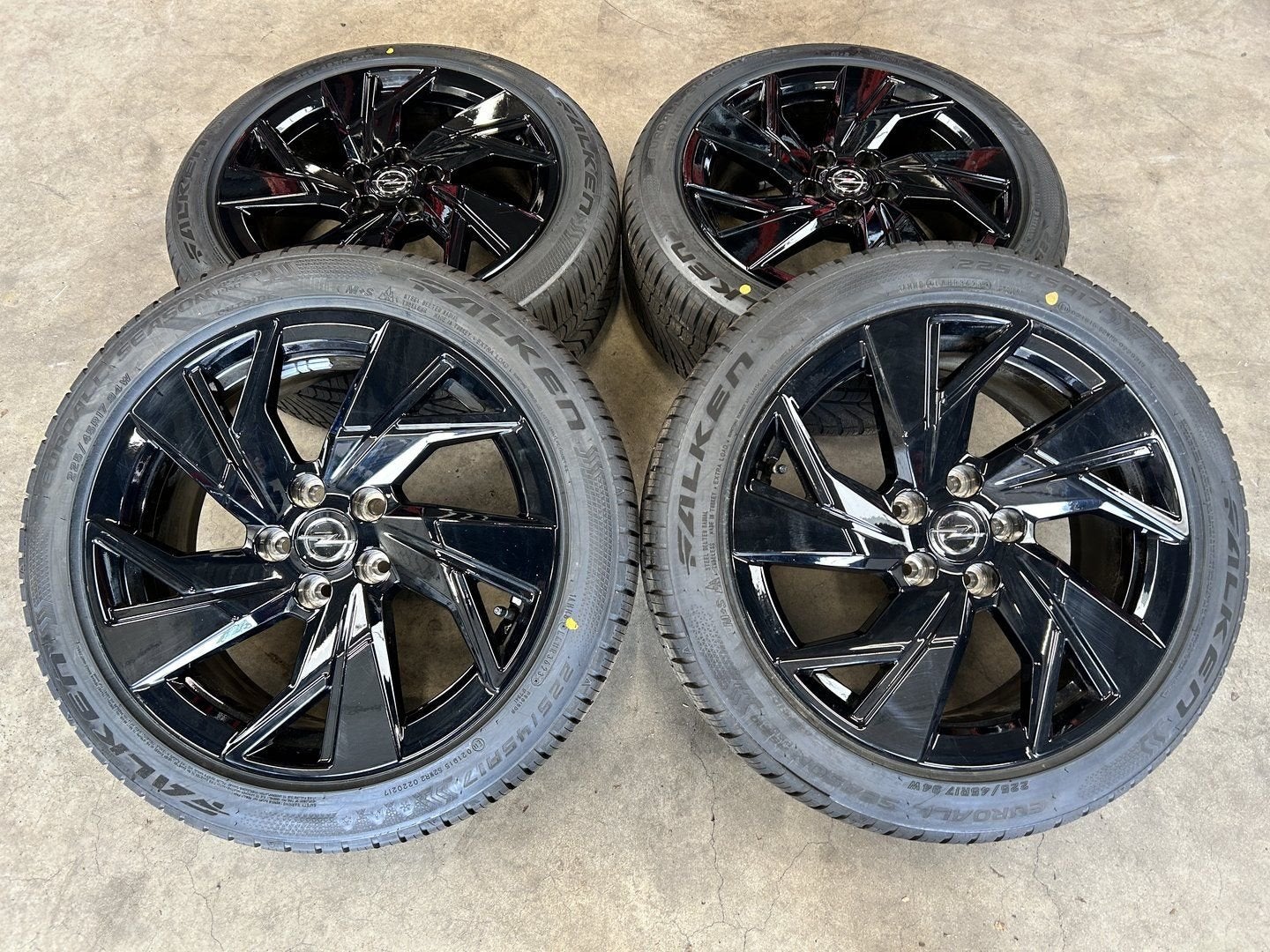 17 inch originele velgen + all season banden Opel Astra L, Auto-onderdelen, Gebruikt, -, -, Banden en Velgen