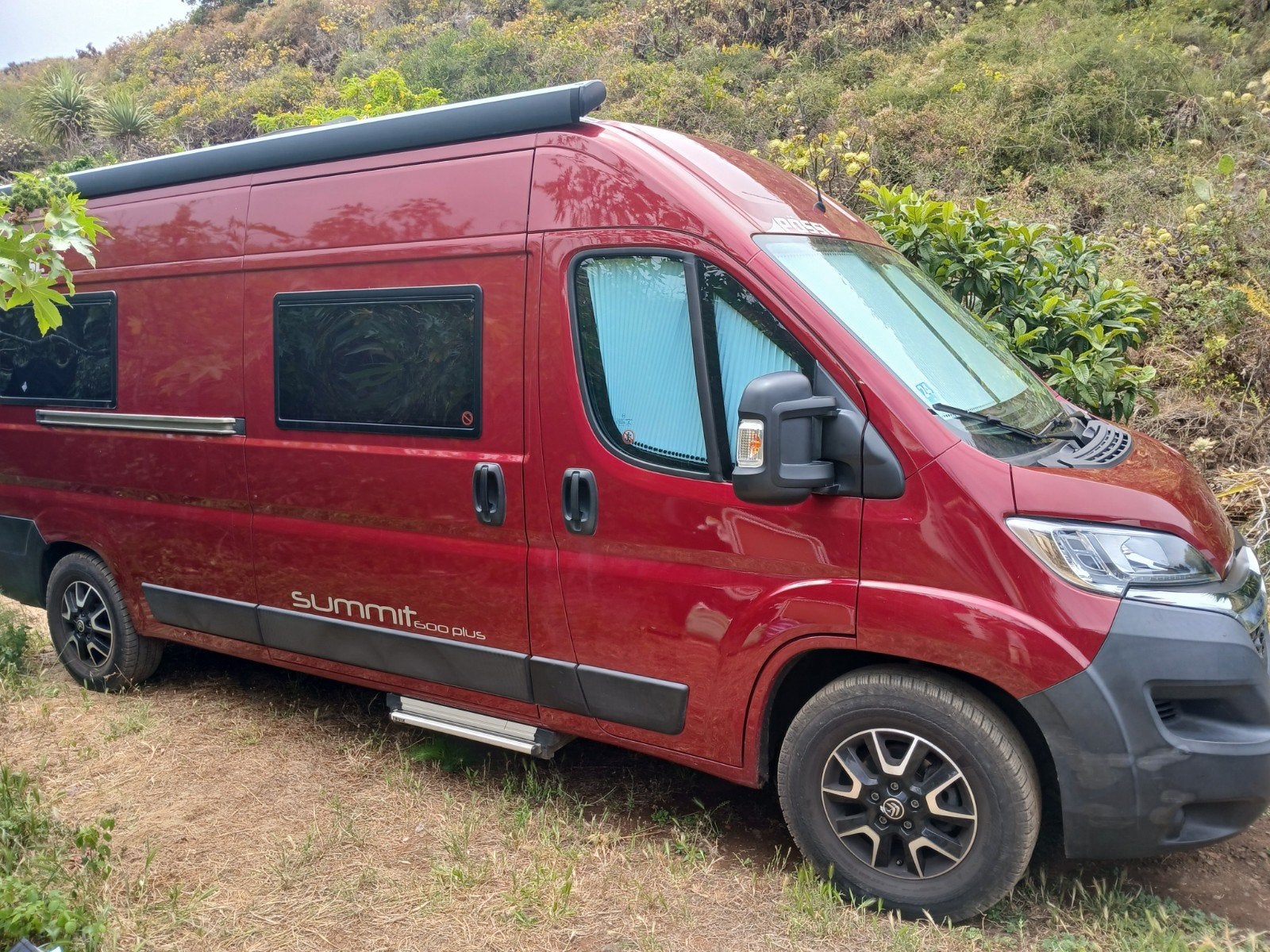 Possl summit 600+, Caravanes & Camping, Camping-cars, Particulier, Diesel, Chaudière, Douche, Porte moustiquaire, Navigation, ABS