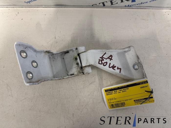 Charnière porte arrière gauche d'un Mercedes Vito, 3 mois de garantie, Utilisé, -, -