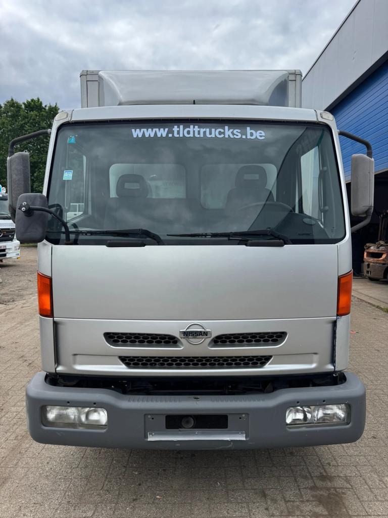 Nissan Atleon *3500kg-BELGIAN ORIGINE* (bj 2003), Gebruikt, 2953 cc, Bedrijf, Zilver of Grijs
