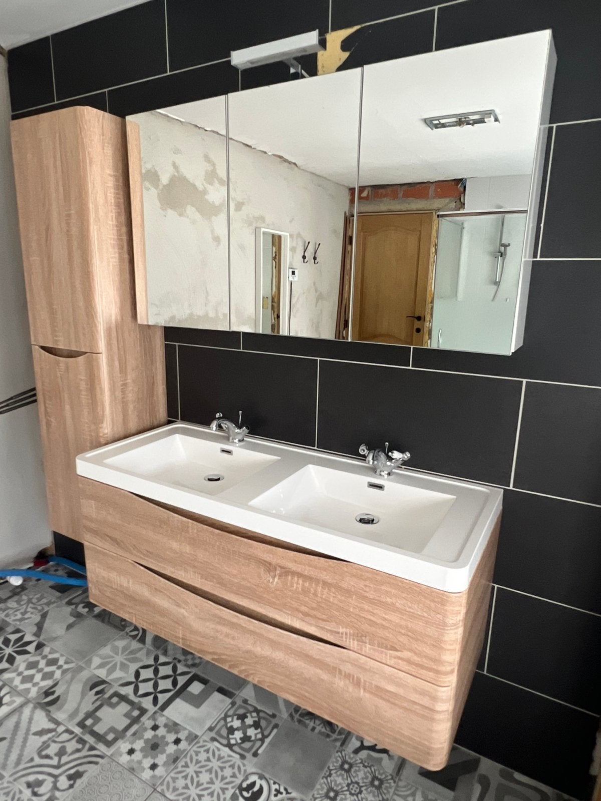 Badkamerkasten (lavabomeubel, hangkast en spiegelkast), Ophalen, Gebruikt, Spiegelkast