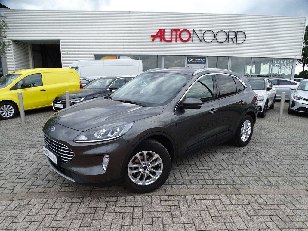 Ford Kuga Kuga 1.5 EcoBoost FWD Titanium (bj 2022), Auto's, Voorwielaandrijving, Stof, 4 cilinders, 2100 kg