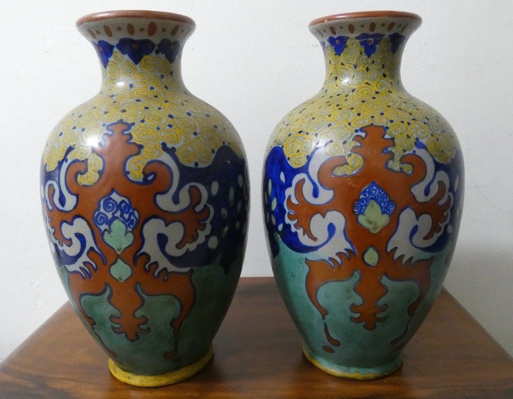 twee plateel vazen van Plazuid [1577], Antiek en Kunst, Ophalen