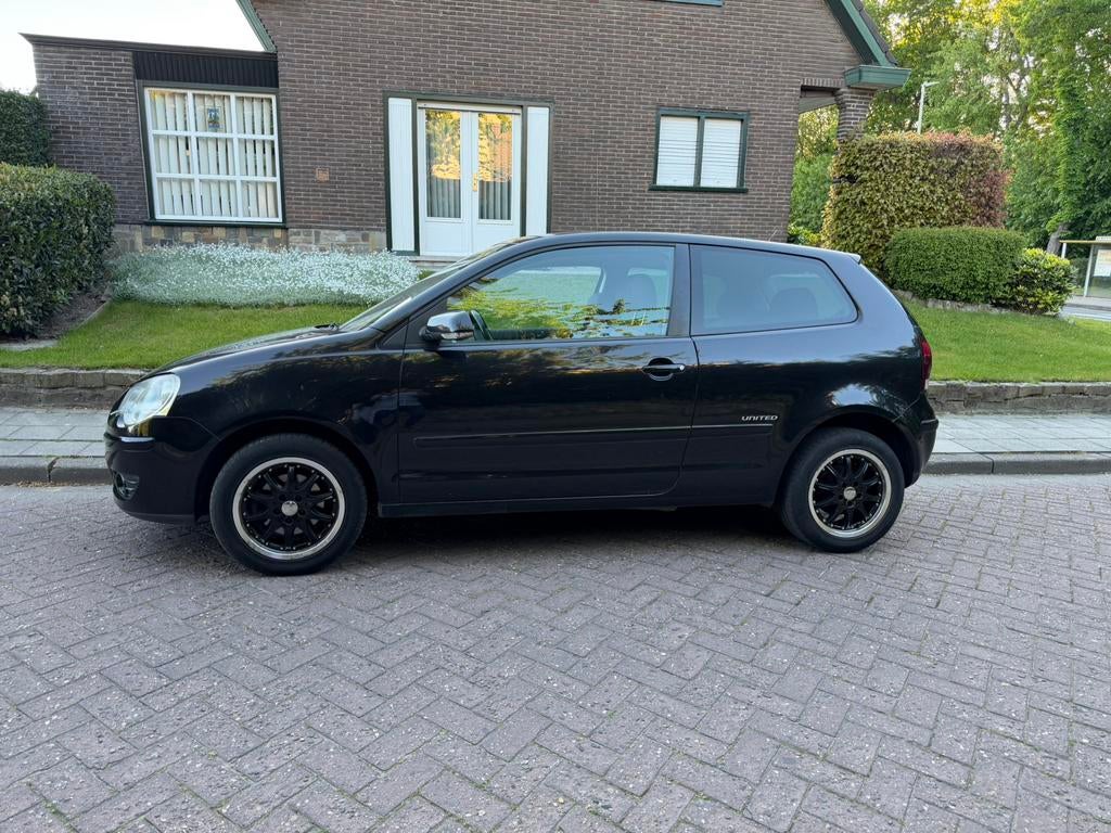 Volkswagen Polo United 1.2i essence airco carpass, Achat, Entreprise, Boîte manuelle, Euro 4