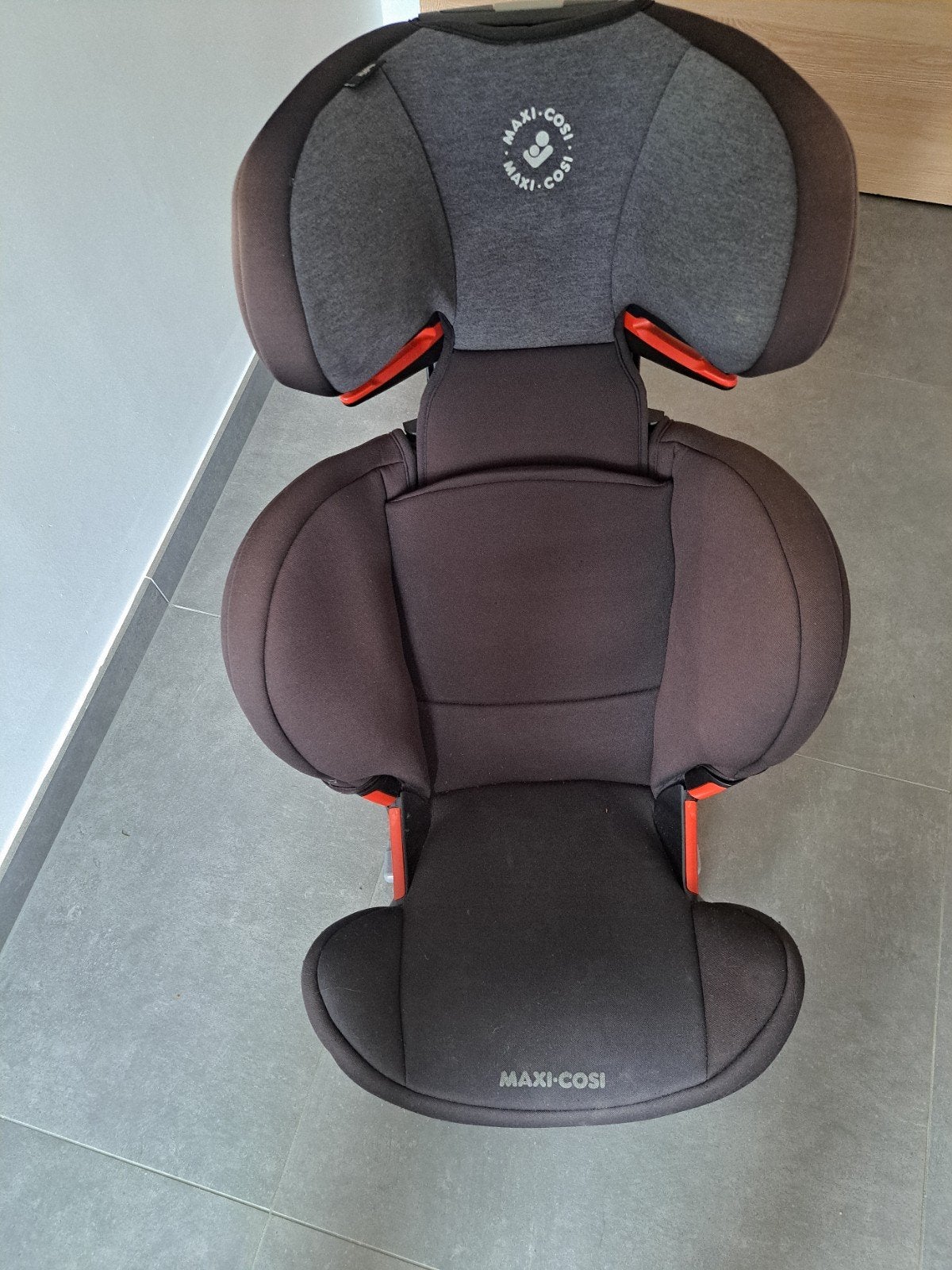 Siege auto de marque Maxi cosi Rodifix, Kinderen en Baby's, Autostoeltjes, Ophalen