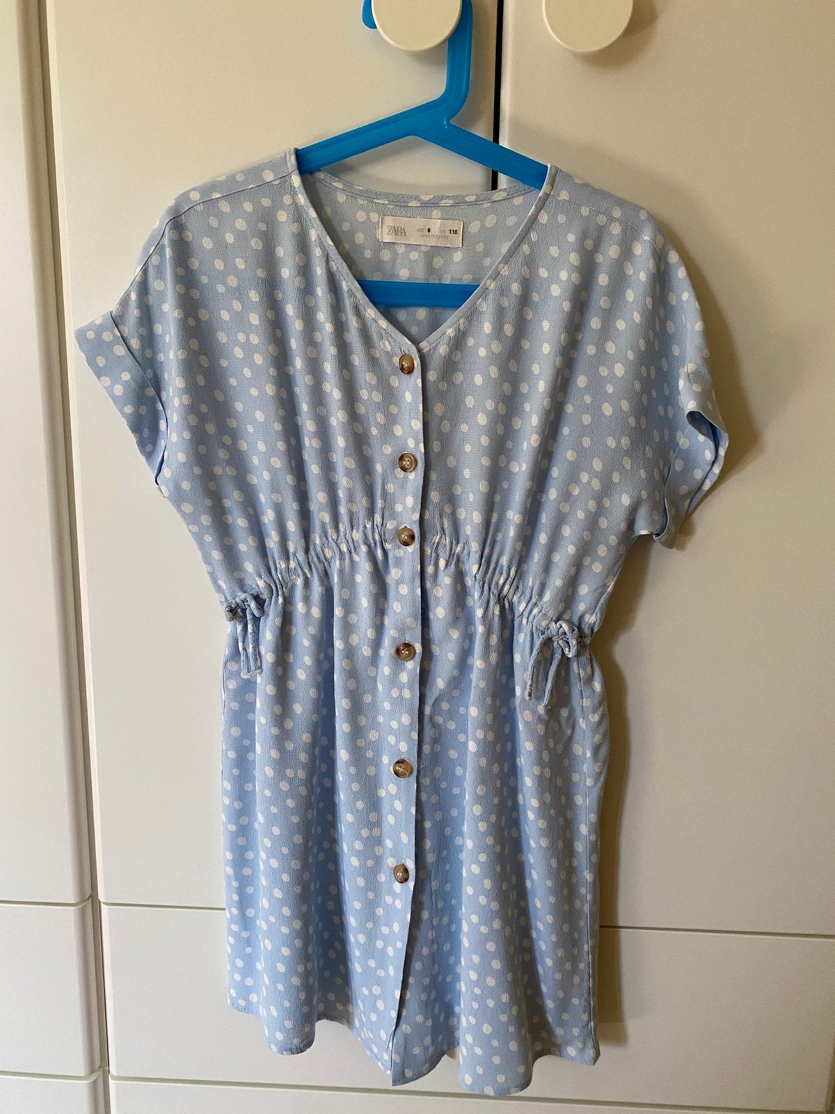Set van 2 zomerkleedjes 116, Ophalen of Verzenden, Zo goed als nieuw