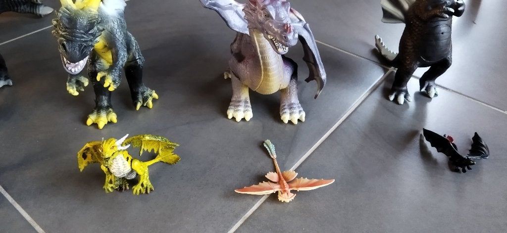 dragons en plastiques, Enfants & Bébés, Jouets | Playmobil, Enlèvement, Utilisé, Dragons, Figurines