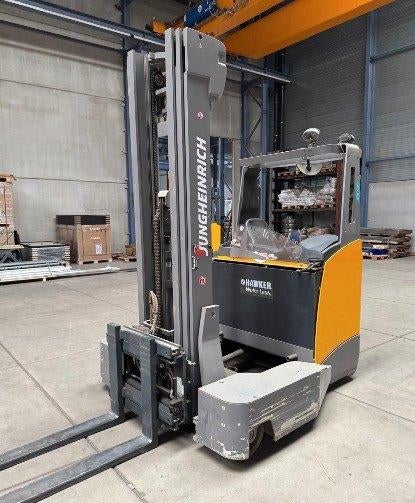 zijdelinkse Heftruck Jungheinrich, Ophalen