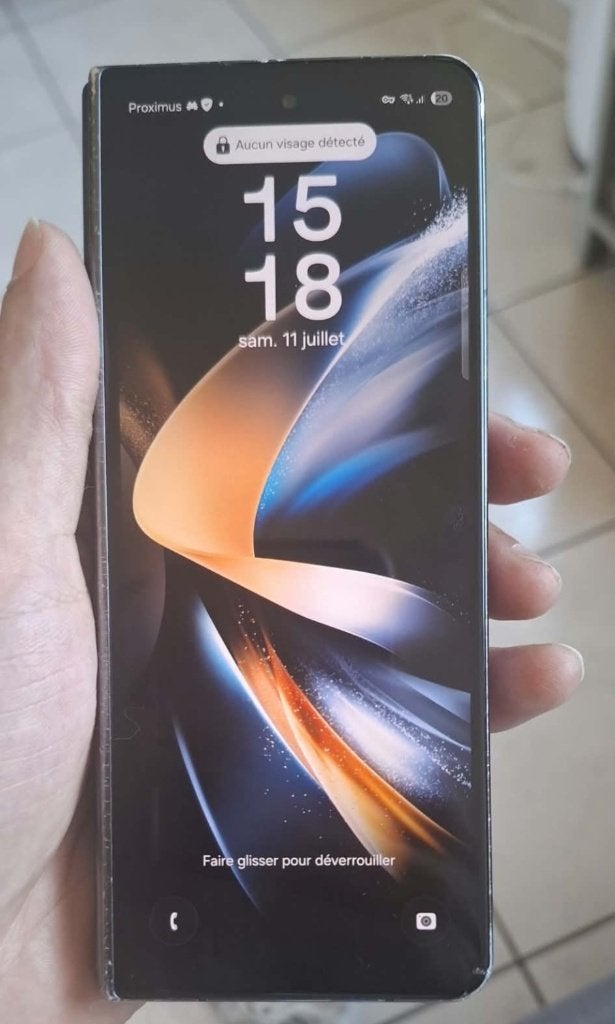 Samsung Z Fold 4 256GB légère fissure, Télécoms, Téléphonie mobile | Samsung, 256 GB, Enlèvement, Utilisé, Galaxy Z Fold