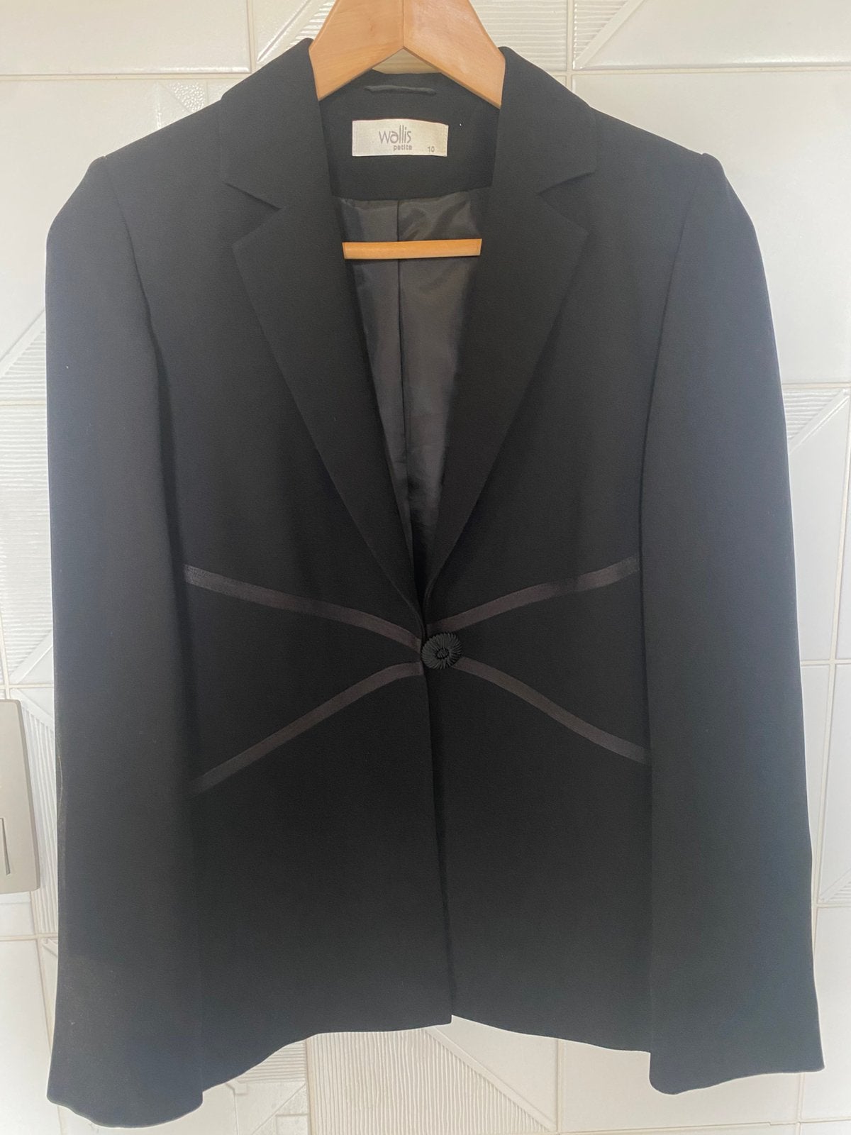Blazer van Wallis petits, Kleding | Dames, Jasjes, Kostuums en Pakken, Ophalen of Verzenden, Zo goed als nieuw