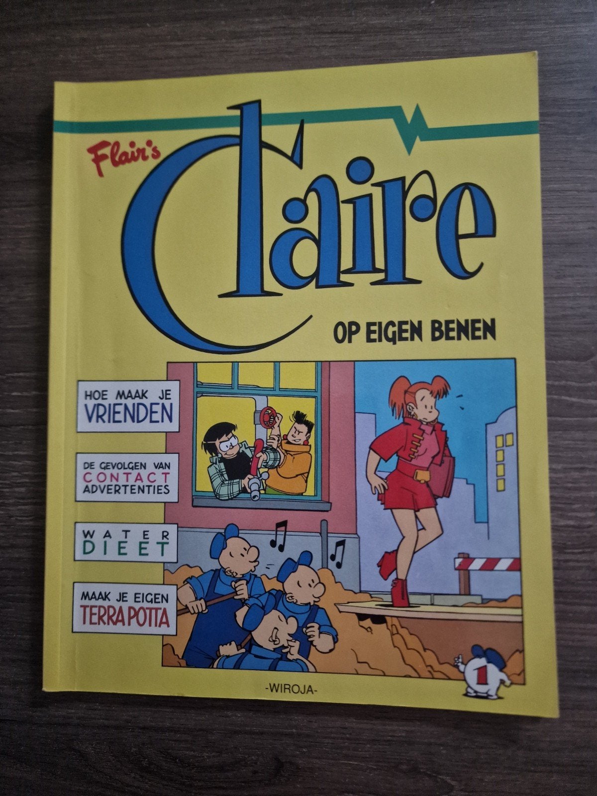 strips. Claire, Wiroja, Plusieurs BD, Enlèvement ou Envoi, Comme neuf