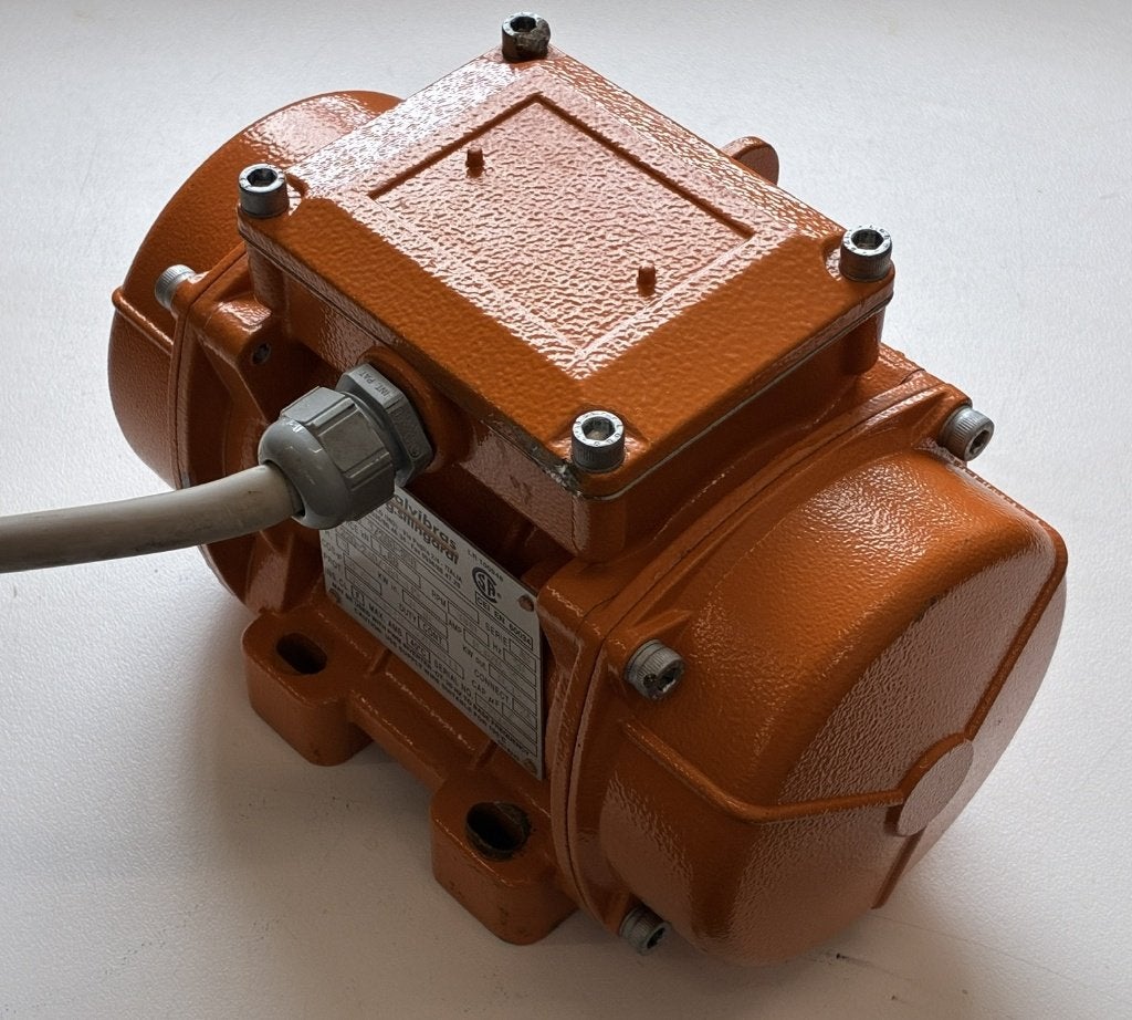 Trilmotoren 2 modellen Italvibras MVSI 3/00-S90 + ander merk, Ophalen of Verzenden, Zo goed als nieuw