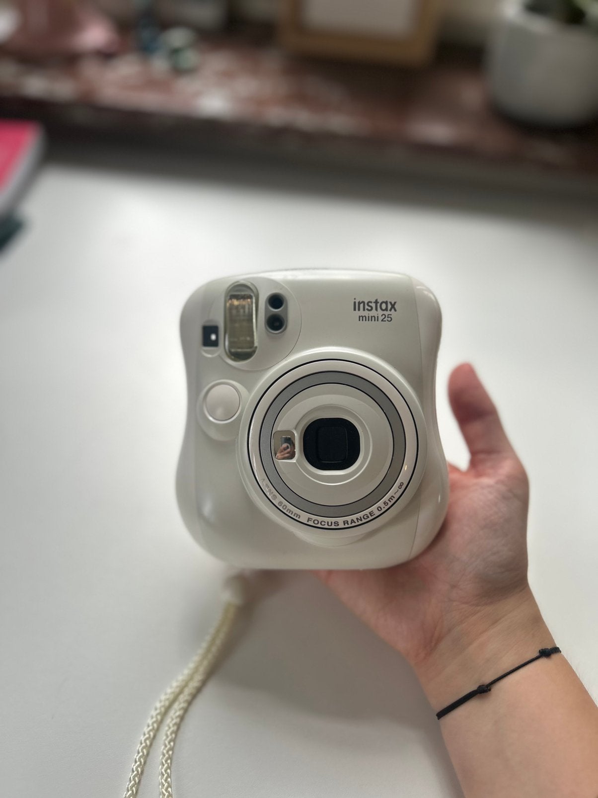 Fujifilm Instax Mini 25 – Blanc + film neuf + piles neuves, TV, Hi-fi & Vidéo, Appareils photo numériques, Enlèvement ou Envoi