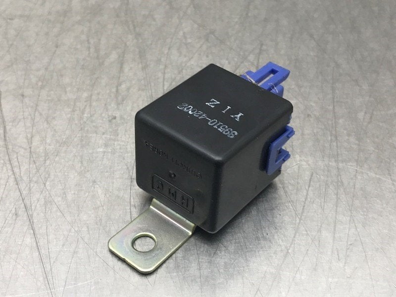 RELAIS Hyundai H-1/H-200 (01-1997/01-2008) (|3951042002|), Auto-onderdelen, Gebruikt, Hyundai