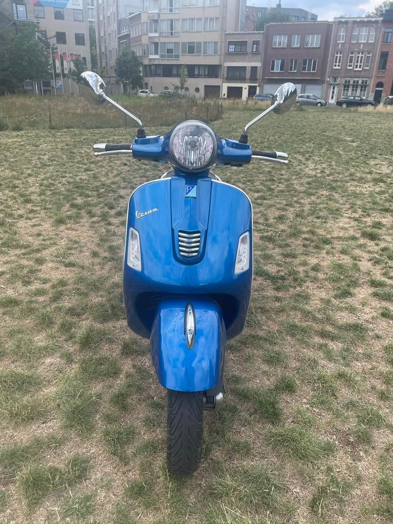 Vespa gts 125ie 1600 kilometers, Ophalen, Overige modellen, 125 cc, Zo goed als nieuw