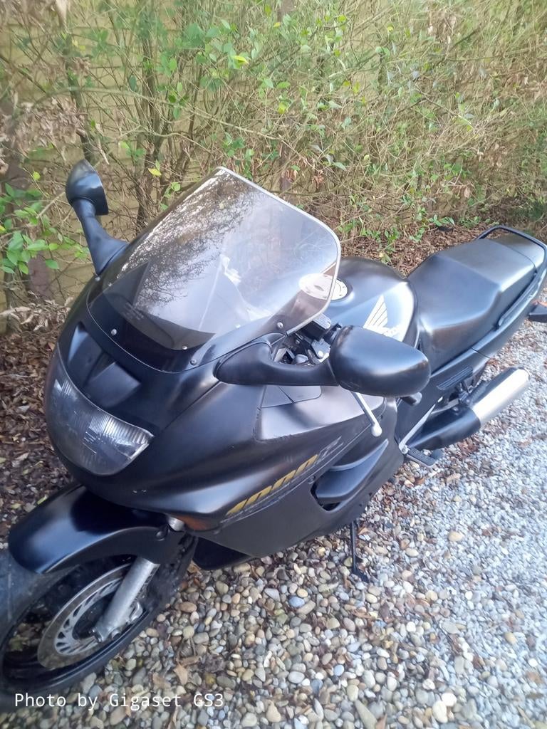 Honda Cbr 1000f sc24 bj96, Motoren, Motoren | Honda, 4 cilinders, Gebruikt, Particulier, Toermotor
