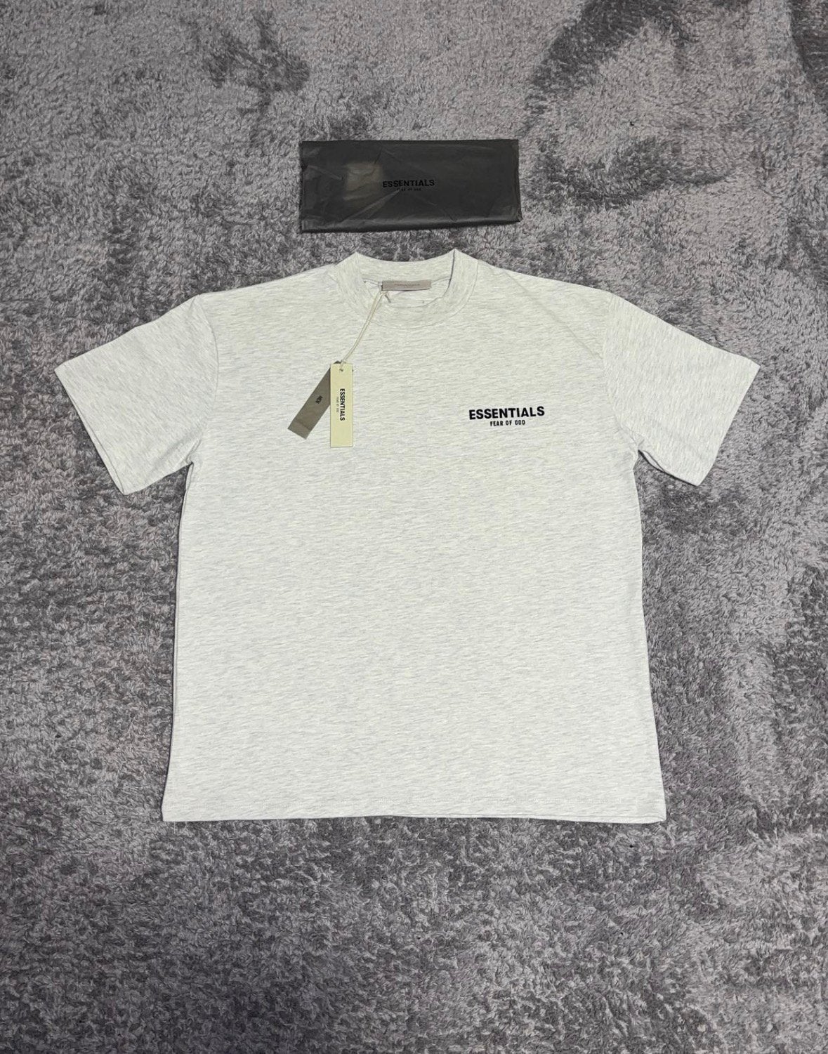 Essentials T - shirt, Ophalen, Zo goed als nieuw, Maat 52/54 (L)