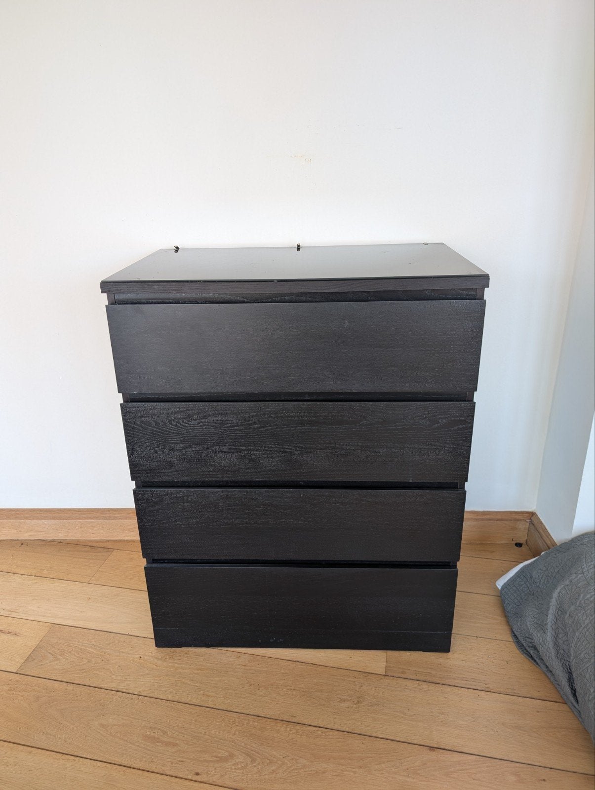IKEA MALM dressoir — 4 laden — zwartbruin — 80x48x100 cm, Huis en Inrichting, Kasten | Ladekasten, Ophalen