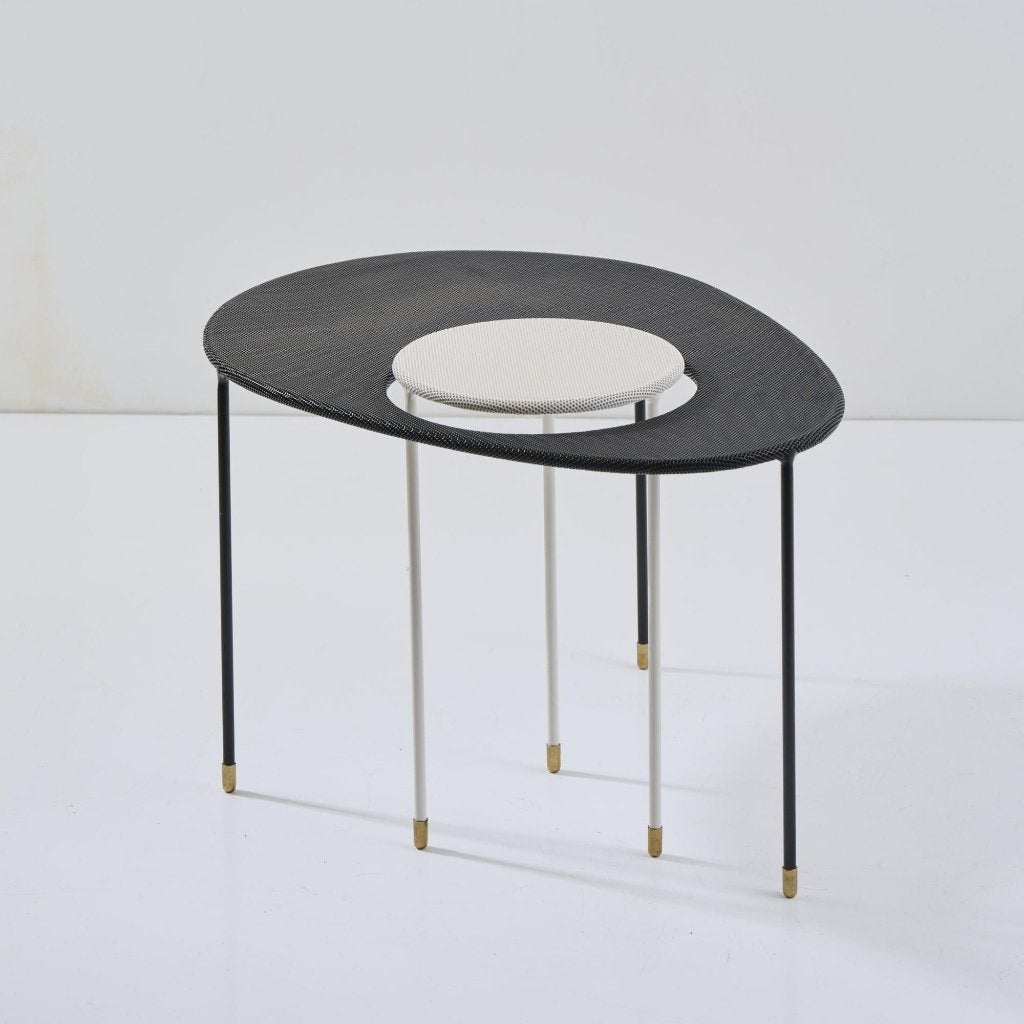 Mathieu Mategot 'Kangourou' side table, 1954 (design), 25 à 50 cm, Comme neuf, Enlèvement, Moins de 50 cm